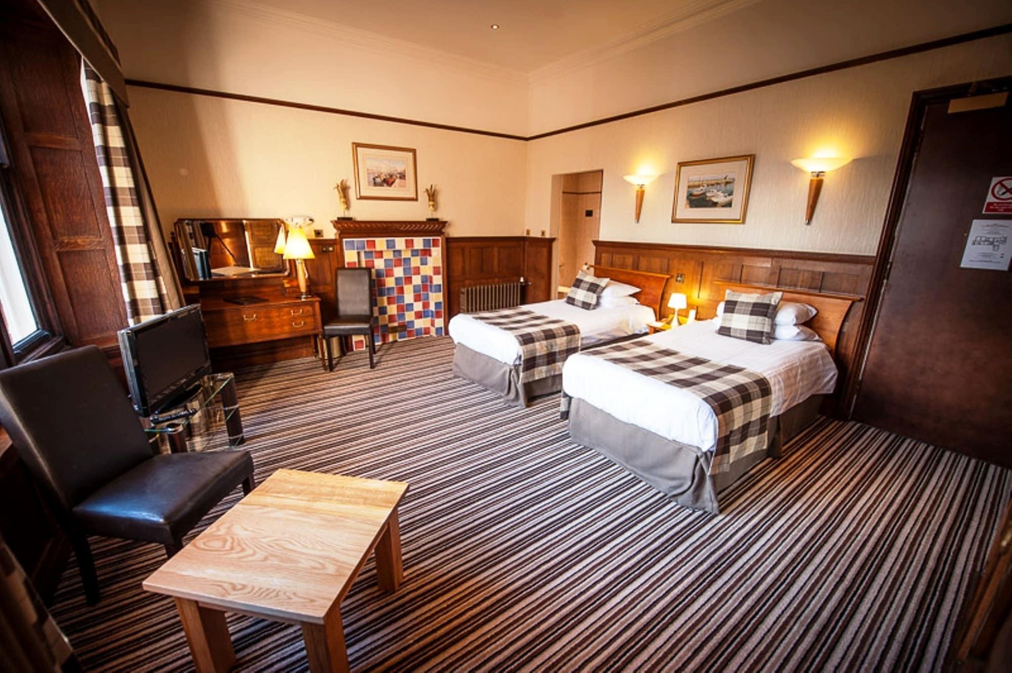 Savoy Park Hotel Ayr Kültér fotó